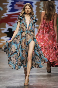 ?????????? ????? ?? ?????? ?????????  (Stella McCartney) 