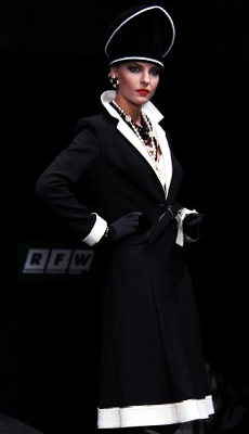 Российская Неделя Моды - Russian Fashion Week (RFW) сезона весна/лето 2010. Показ Вячеслава Зайцева (Slava Zaitsev)