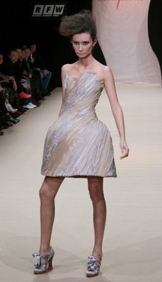 Российская Неделя Моды - Russian Fashion Week (RFW) сезона весна/лето 2010. Коллекция Маши Кравцовой (Masha Kravtsova) весна-лето 2010